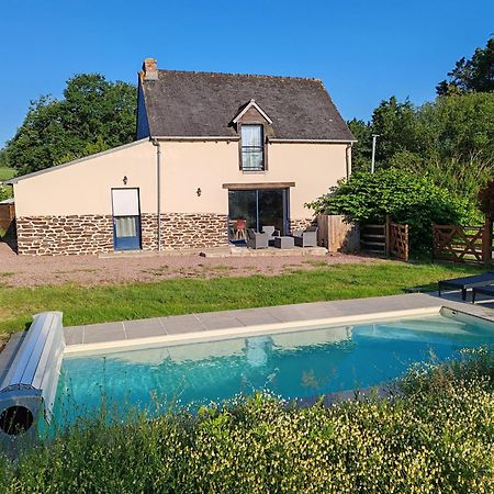 הוילה Saint-Malon-sur-Mel L'Ote De Brekilien מראה חיצוני תמונה